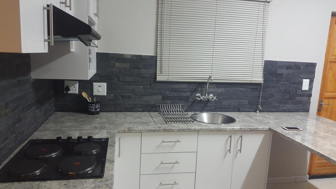 Tuna Self Catering Суакопмунд Екстериор снимка
