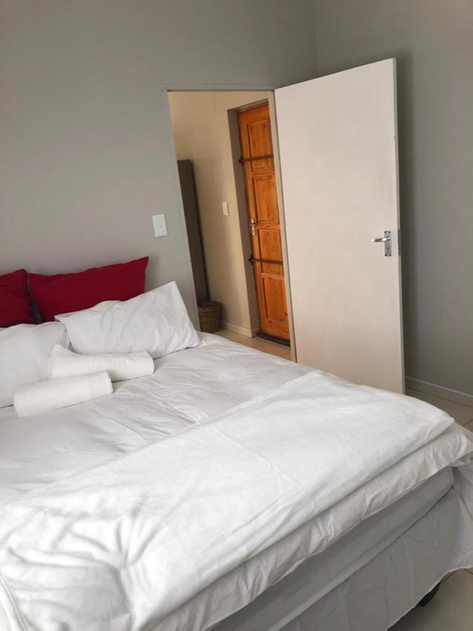 Tuna Self Catering Суакопмунд Екстериор снимка